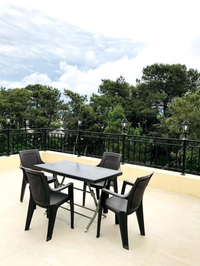 Hotel Gurya à Kobuleti Extérieur photo