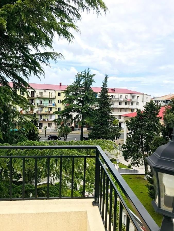 Hotel Gurya à Kobuleti Extérieur photo